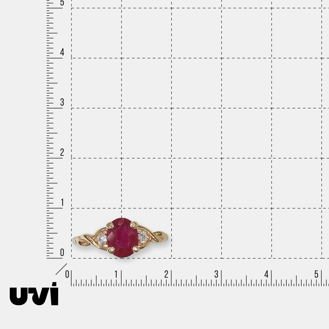 Серебряное кольцо с рубином